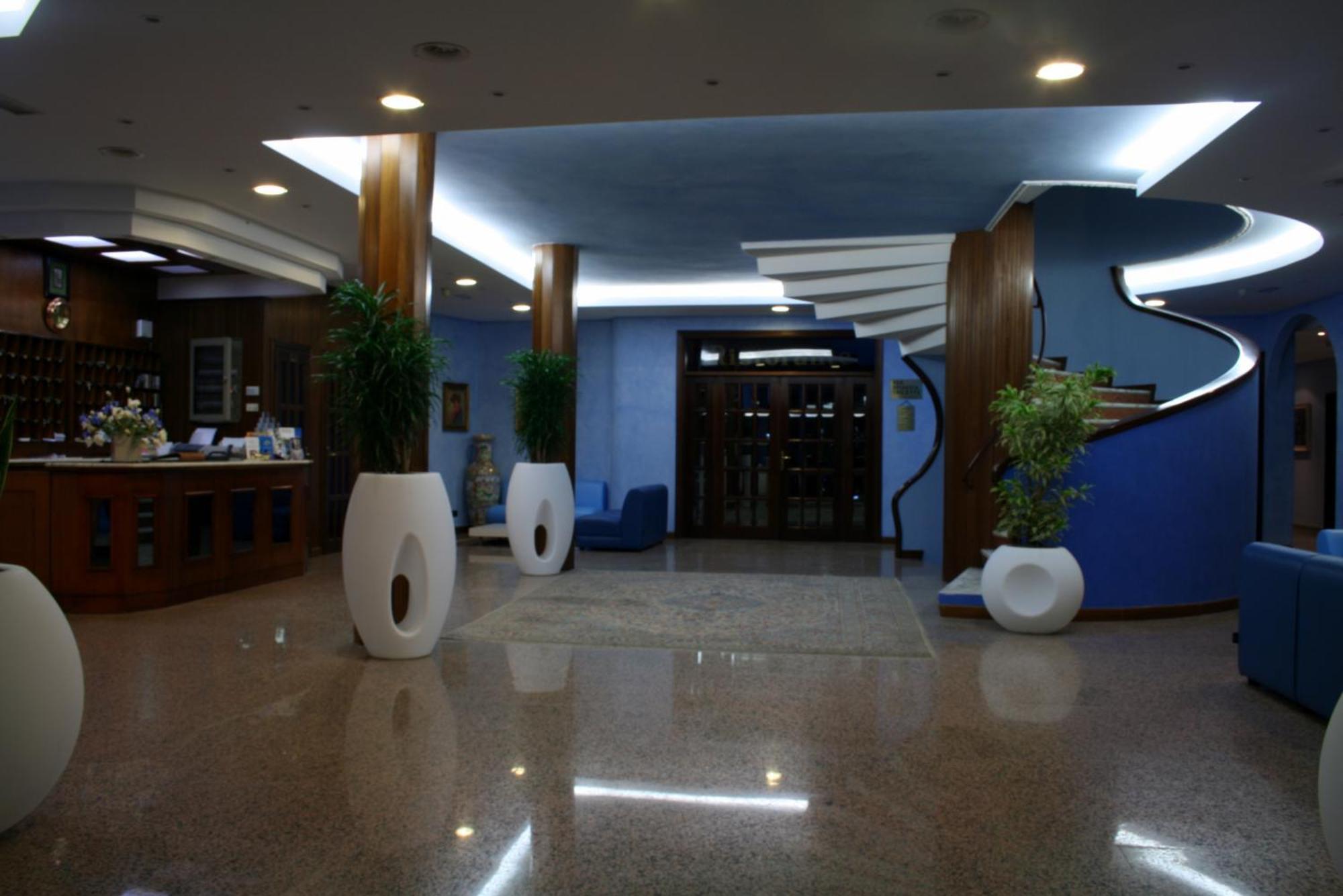 Hotel Rio Vasto Dış mekan fotoğraf